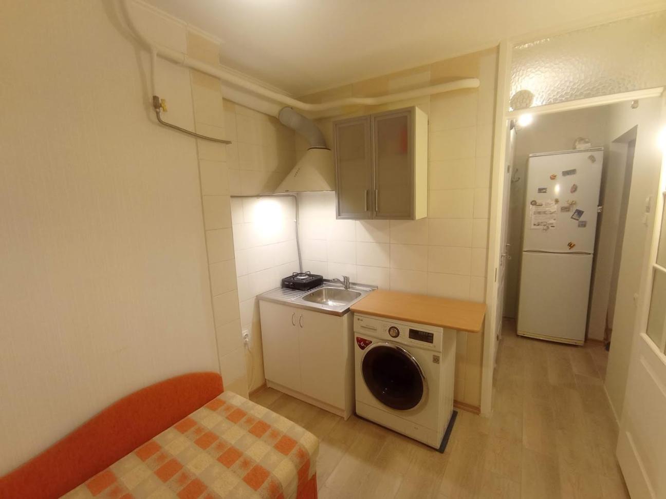 A Comfortable 18M Room With Balcony Tallinn Exterior photo